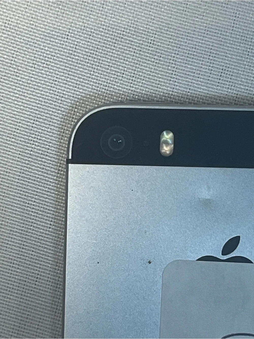 Apple iPhone SE 32GB Space Gray - Bad LCD/Touchscreen - Read Description